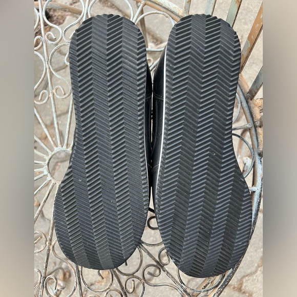 Saucony Hornet Women’s Sneaker Size 9.5. - Picture 4 of 5